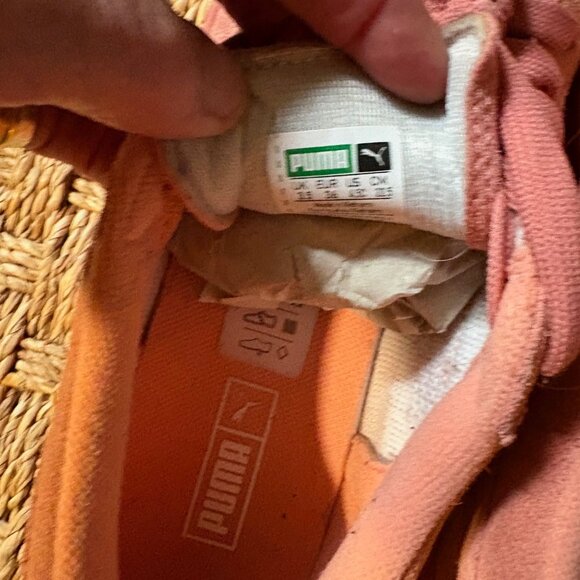 Puma Suede Jr suede sneaker in Desert Flower Pink NWT - Picture 10 of 10